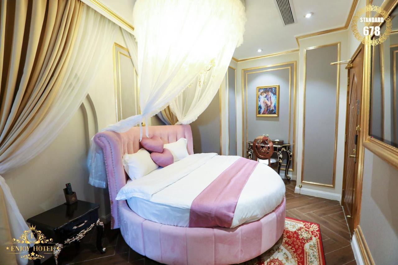 Enjoy Hotel 5A Ho Chi Minh City Exterior photo